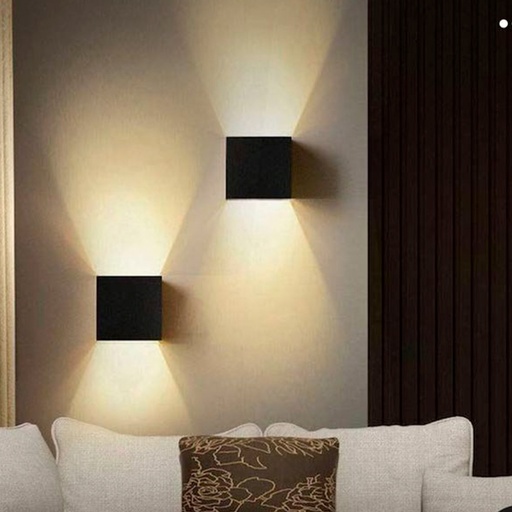 Lámpara de Pared Cubo Negro